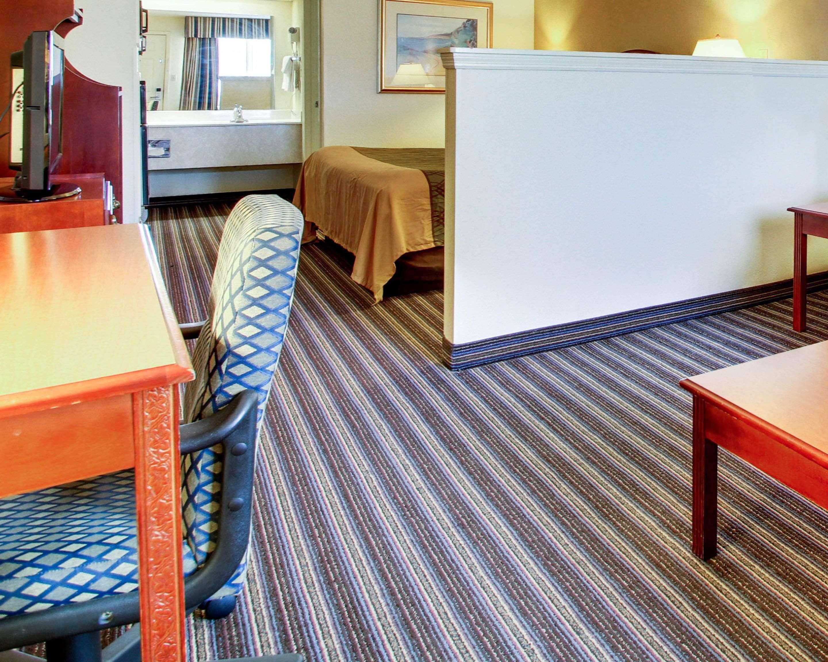Econo Lodge Виксбург Экстерьер фото